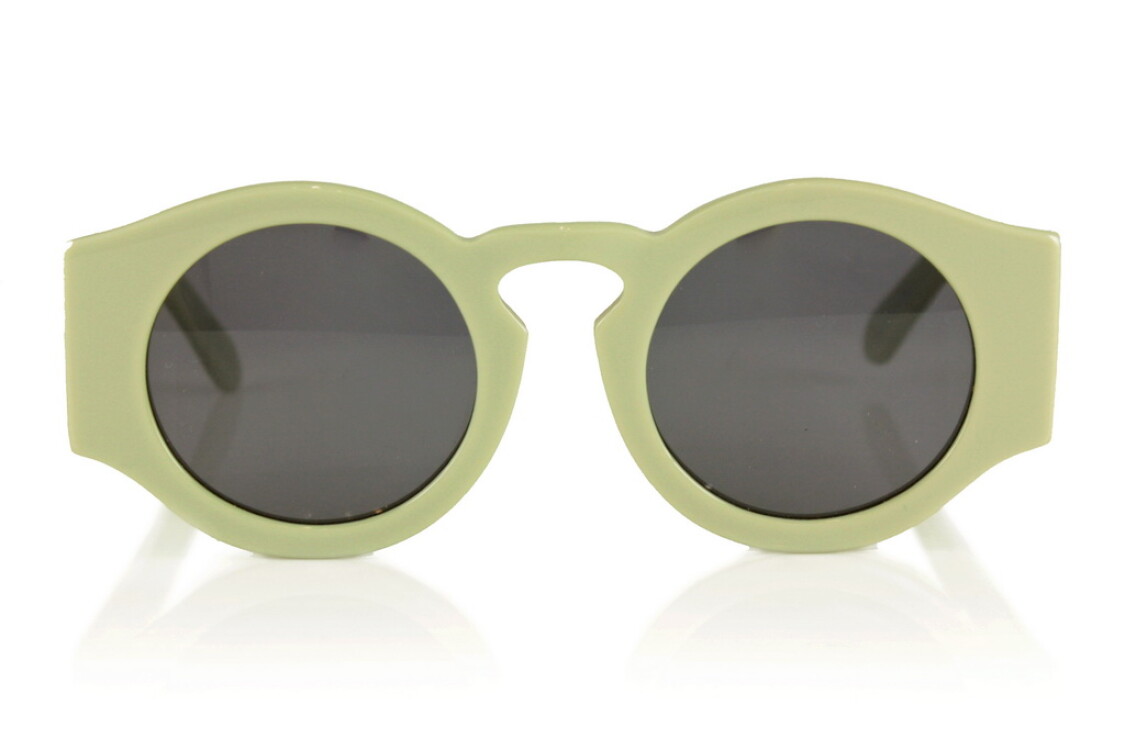 Karen Walker Модель 1301green