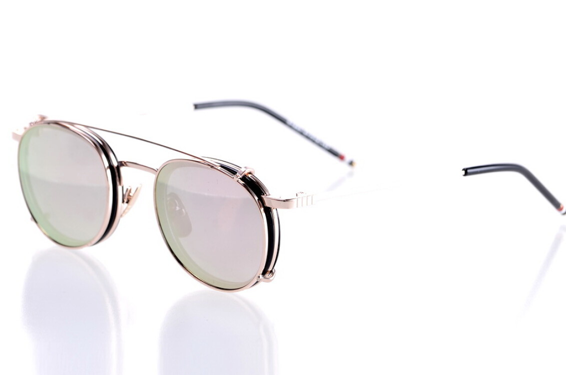 Жіночі сонцезахисні окуляри Модель 1893с126