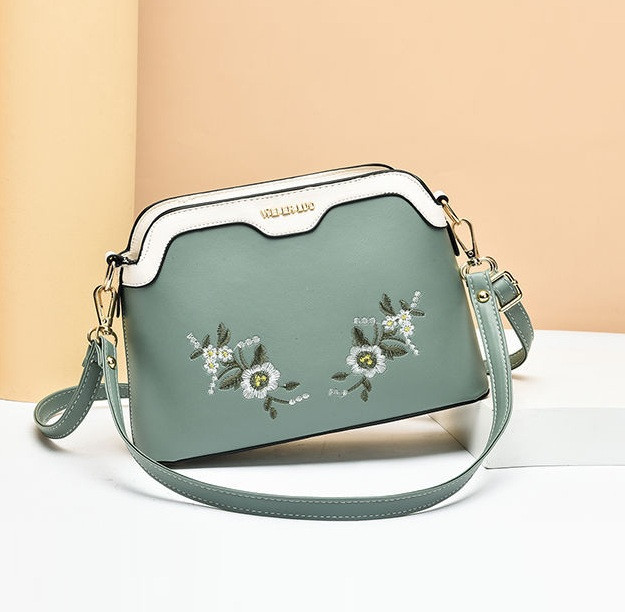 Жіноча міні-сумочка клатч із вишивкою, маленька сумка на плече з квіточками (М'ятна)