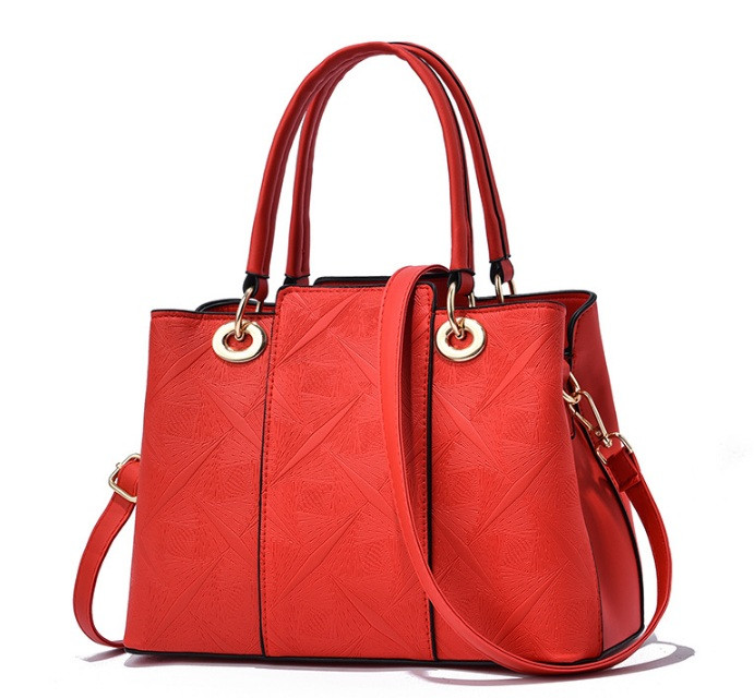 Якісна жіноча сумка класична  на плече Червона
