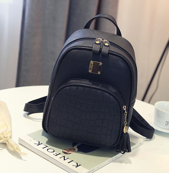 Жіночий міський рюкзак у стилі рептилії з віночком Чорний