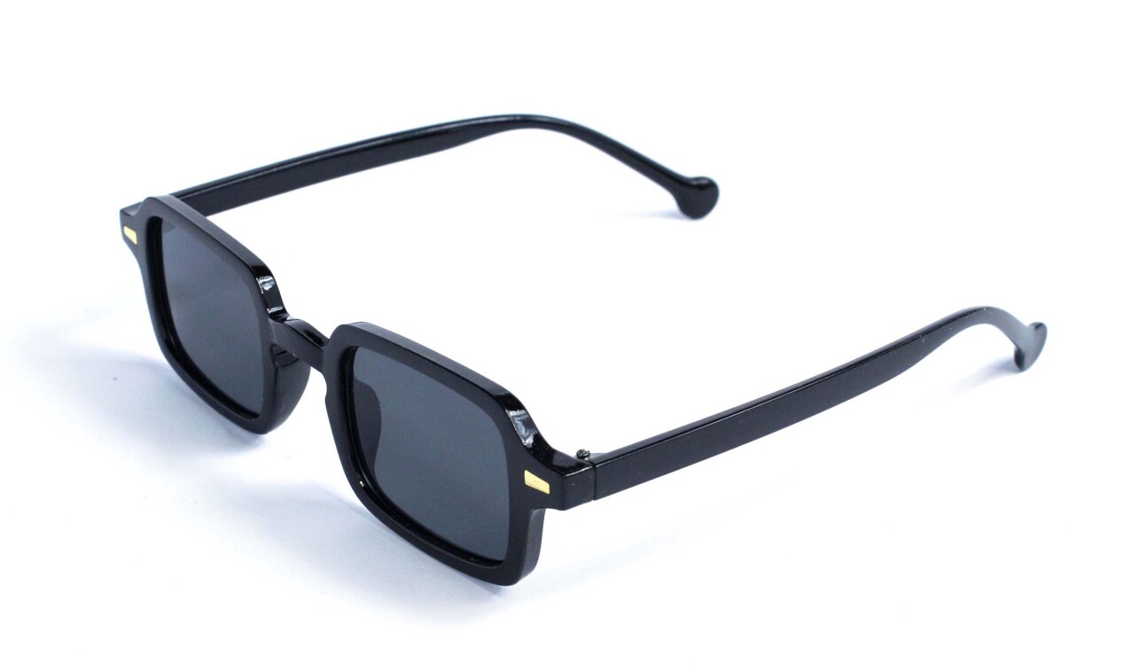 Стильні окуляри від сонця чорні Модель Dream-bl