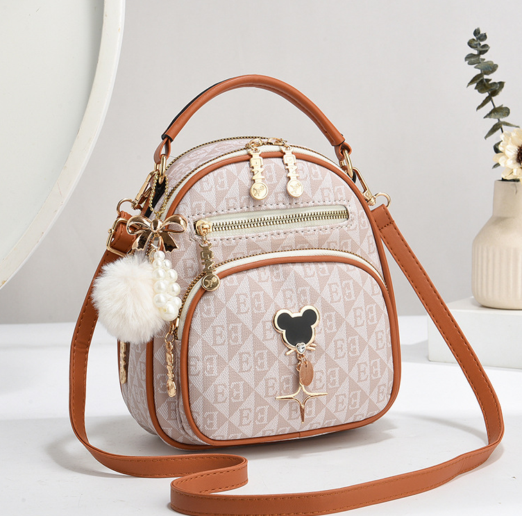 Дитячий мінішляховик із хутряним брелоком, маленька сумка рюкзачок для дівчаток Молочний із рудим