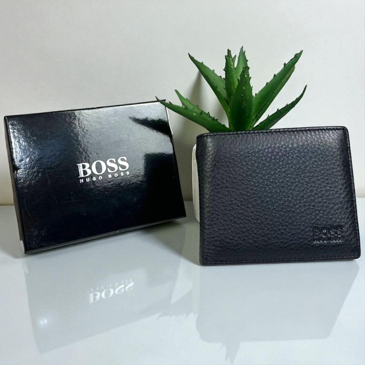 Чоловічий шкіряний гаманець стиль Hugo Boss чорний, портмоне Босс натуральна шкіра в коробці