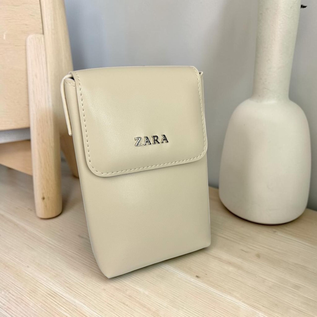 Жіноча міні сумочка клатч для телефона стиль Зара, маленька сумка Zara Молочна